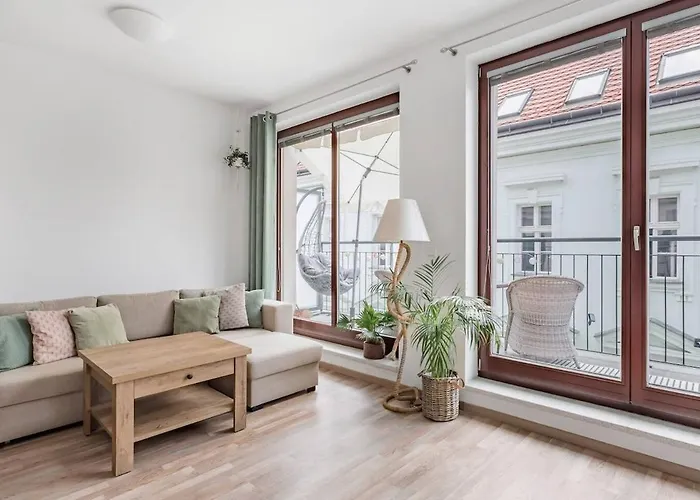 Centre, Balcony, Ac & Lift *