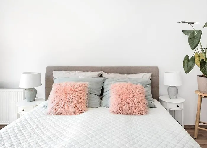 Centre, Balcony, Ac & Lift * ブラチスラヴァ