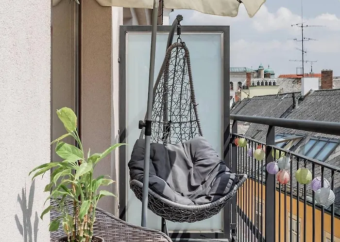 Centre, Balcony, Ac & Lift Appartement Bratislava